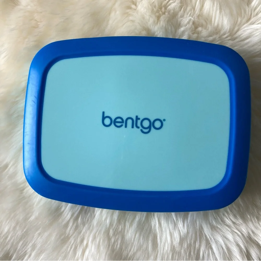 Bentgo Kids Lunch Box Blue - Picture 1 of 10